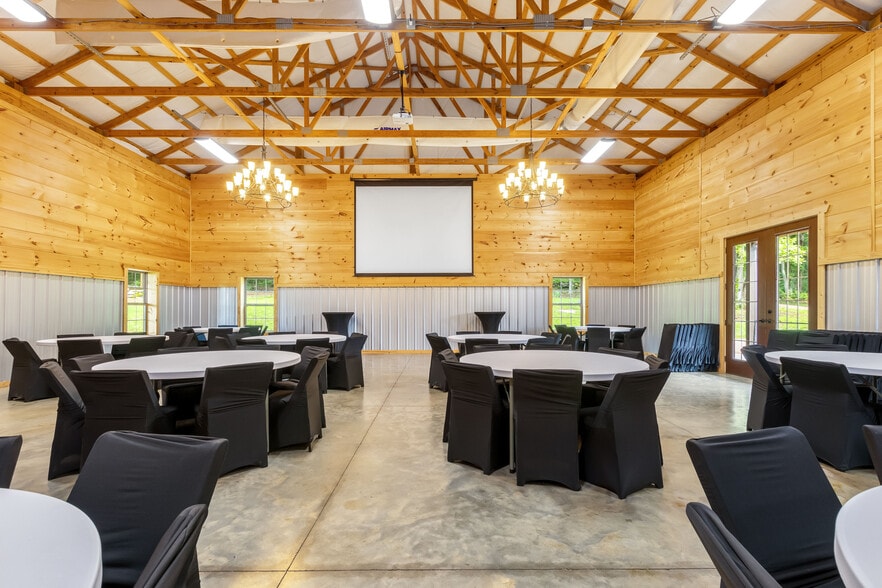 More Photos Of 1049 Oregon Rd, Lascassas Specialty For Sale