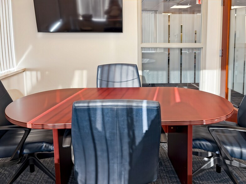 Primary Photo Of 2 Granite Ave, Milton Coworking Space