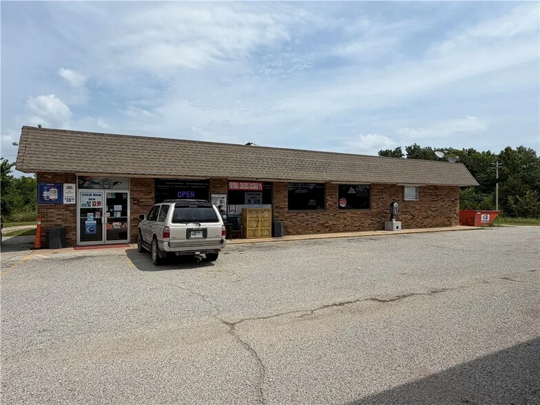 More Photos Of 822 Highway 74, Wesley General Retail For Sale