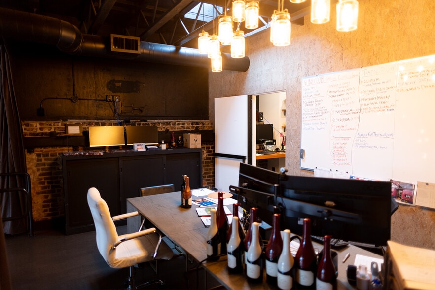More Photos Of 807 Main St, Napa Restaurant For Sale