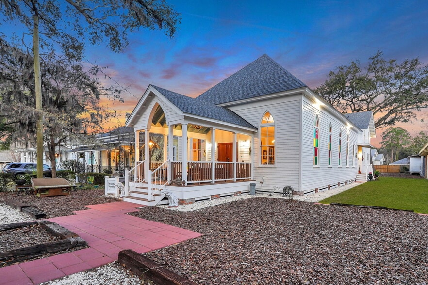 More Photos Of 2716 Mechanics Ave, Savannah Religious Facility For Sale