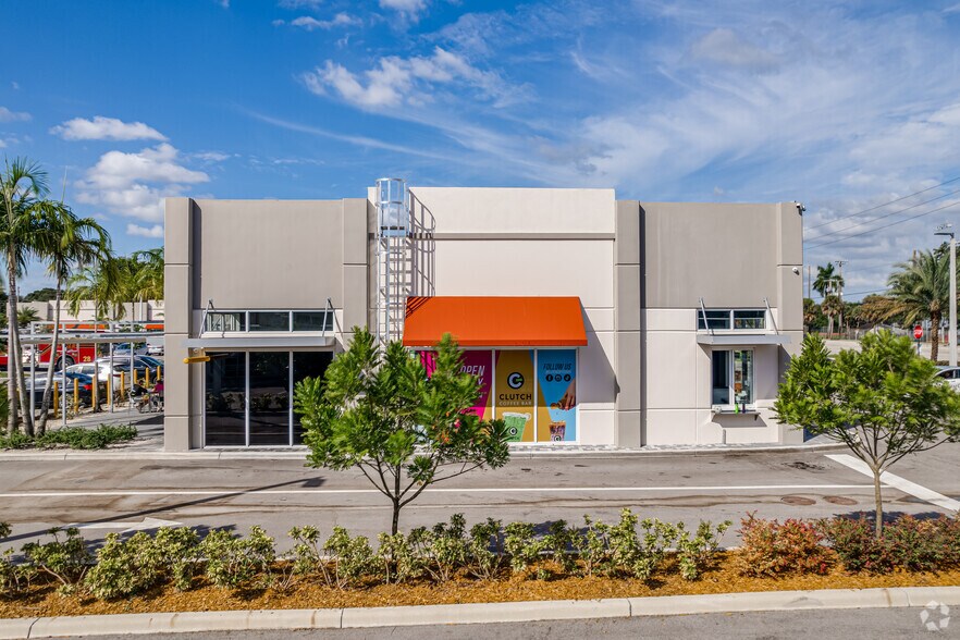 More Photos Of 9630 Stirling Rd, Cooper City General Retail For Lease