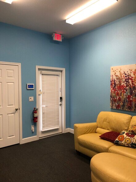 More Photos Of 660 S Bagdad Rd, Leander Loft Creative Space For Sale