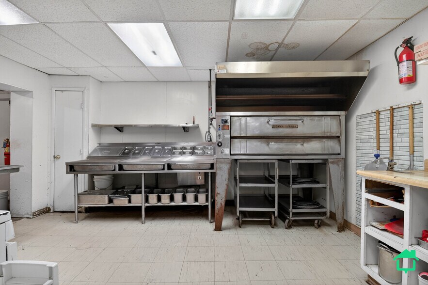 More Photos Of 12763 Ostrander Rd, Maybee Supermarket For Sale