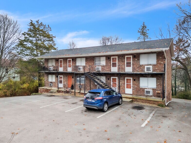 More Photos Of 412 Watauga Dr, Knoxville Apartments For Sale