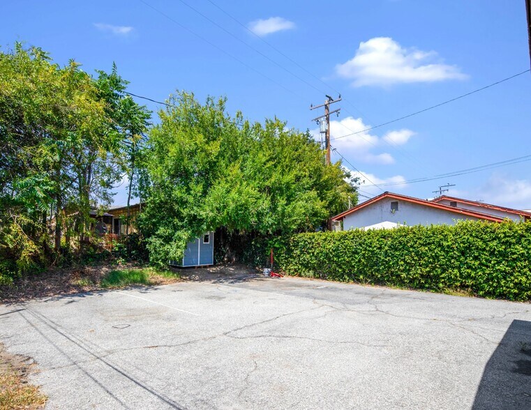 More Photos Of 1341-1343 E Las Tunas Dr, San Gabriel Storefront Retail Residential For Sale