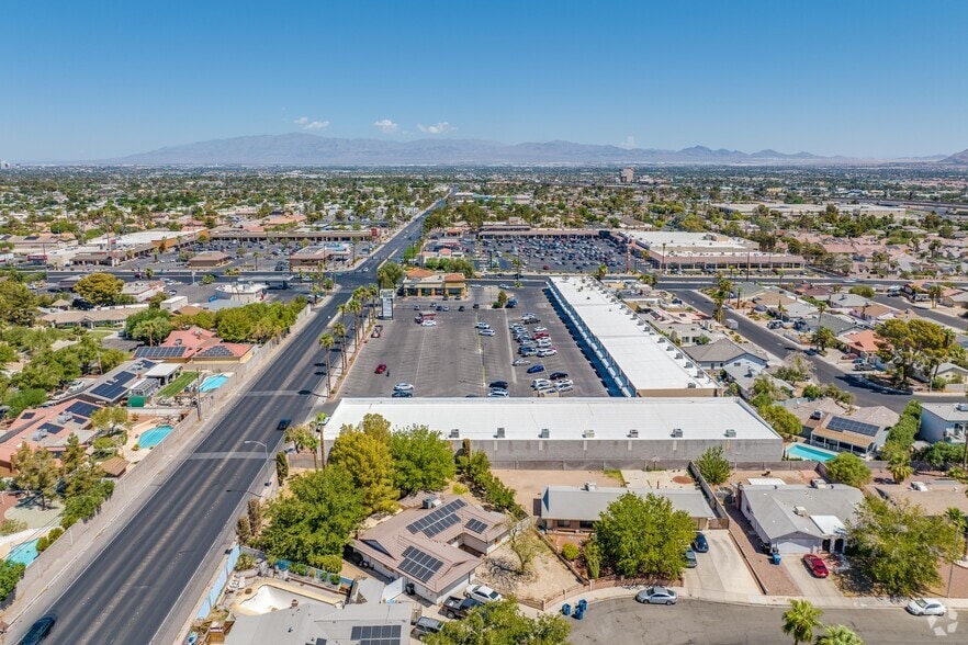 More Photos Of 4130-4180 S Sandhill Rd, Las Vegas Storefront For Lease