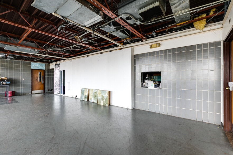 More Photos Of 3405 Commerce Rd, Richmond Warehouse For Sale