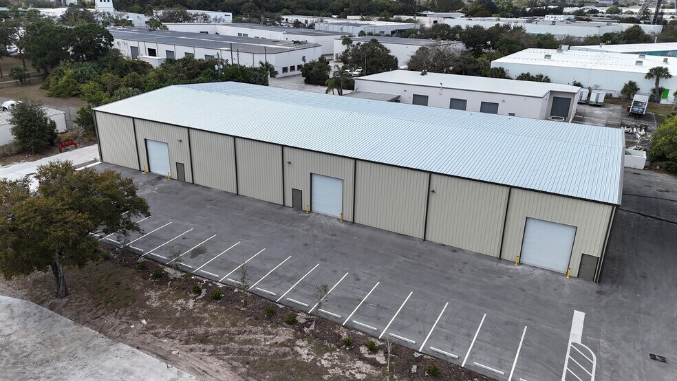 More Photos Of 1319 53rd st, Mangonia Park Warehouse For Sale