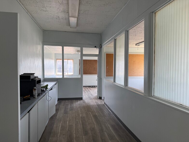 More Photos Of 3740 E 5th Ave, Columbus Warehouse For Lease