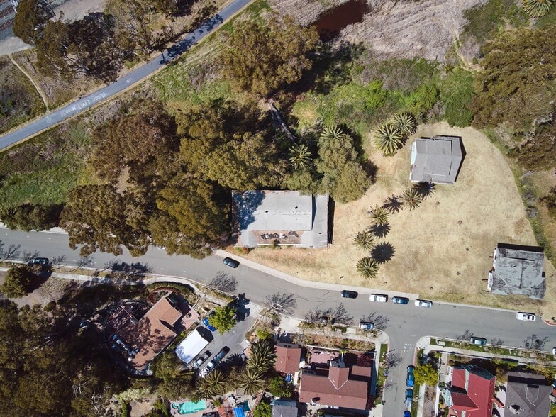 More Photos Of Railroad @ Promenade Street, Hercules Land For Sale