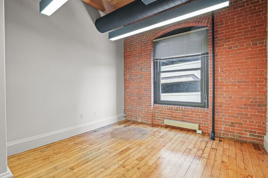 More Photos Of 55 Pine St, Providence Office Residential For Sale