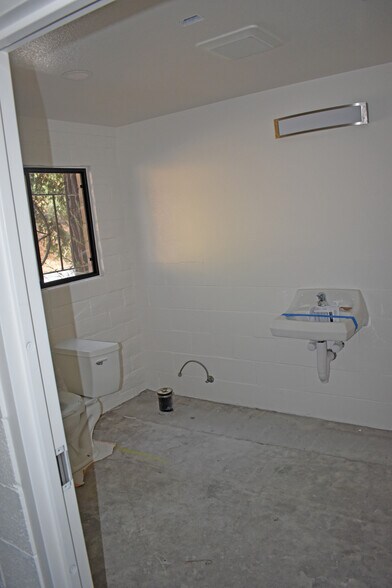 More Photos Of 8635 Mirabel Rd, Forestville Warehouse For Sale