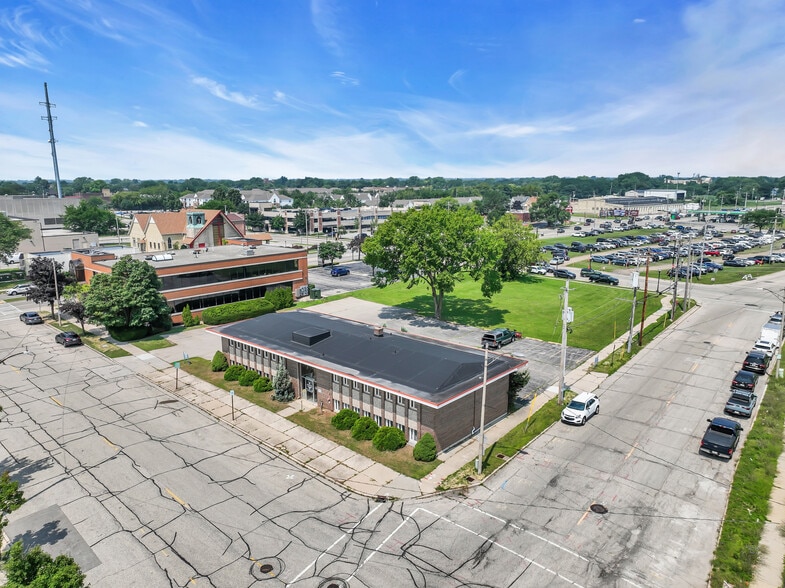 More Photos Of 800 55th St, Kenosha Skilled Nursing Facility For Lease