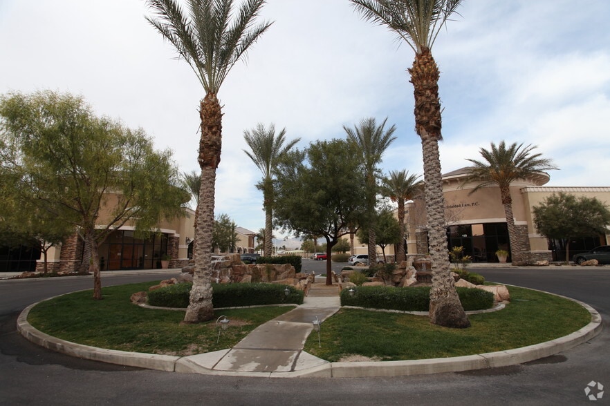 More Photos Of 4315 N Rancho Dr, Las Vegas Loft Creative Space For Lease