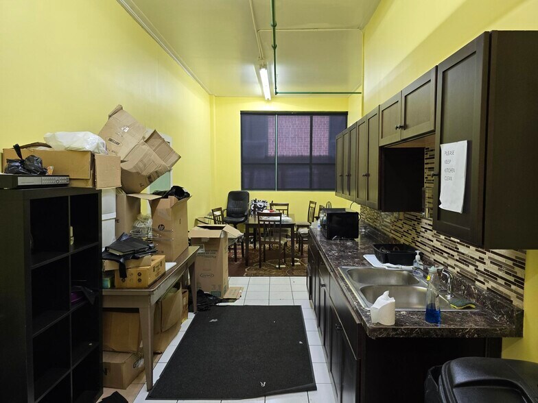 More Photos Of 4535 W Addison St, Chicago Warehouse For Sale