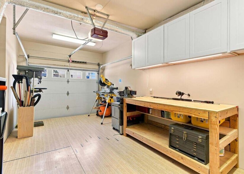 More Photos Of 2340 Palmetto Ave, Pacifica General Retail For Sale