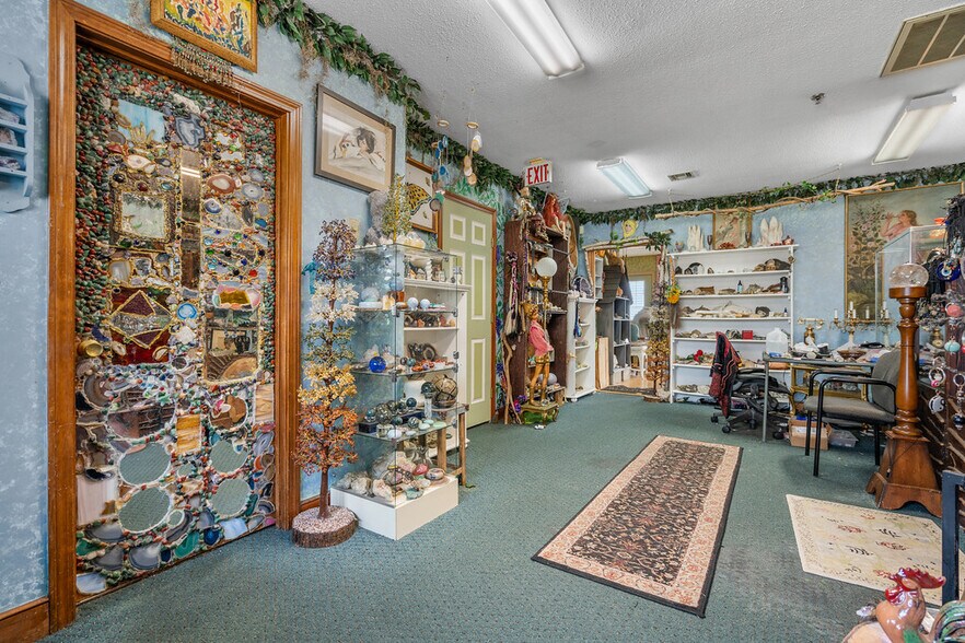 More Photos Of 56 N Bedford St, East Bridgewater Office For Sale
