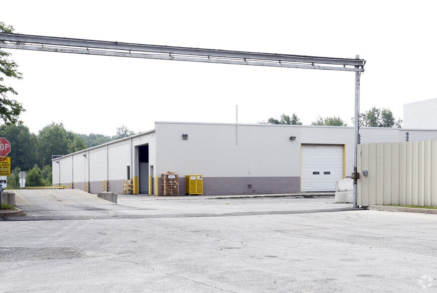 More Photos Of 6120 N Detroit Ave, Toledo Industrial For Sale