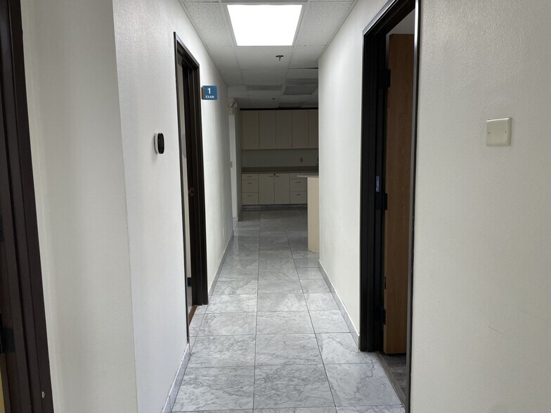 More Photos Of 44215 15th St W, Lancaster Medical For Sale