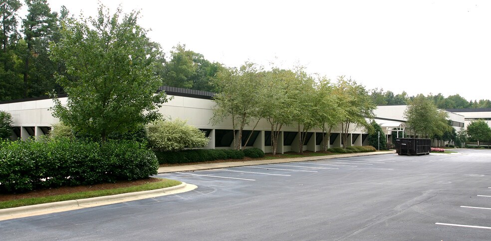 More Photos Of 3308 Durham Chapel Hill Blvd, Durham Office For Lease