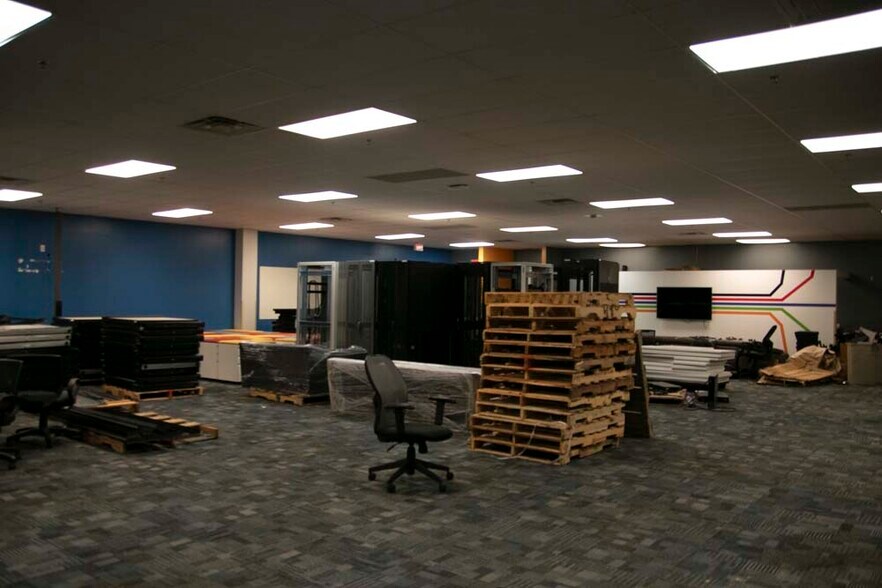 More Photos Of 1180 Jefferson Rd, Rochester Unknown For Lease