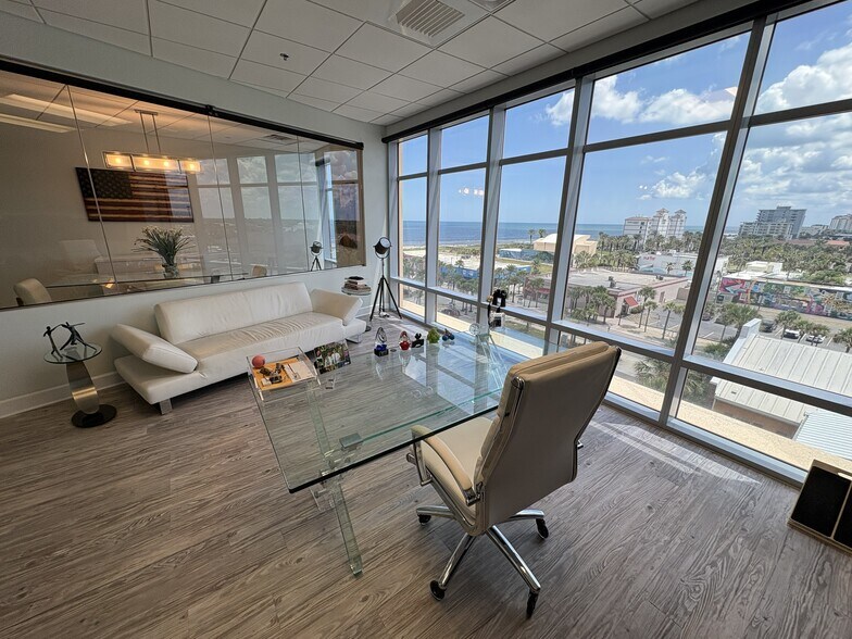 More Photos Of 320 1st St N, Jacksonville Beach Office Residential For Sale