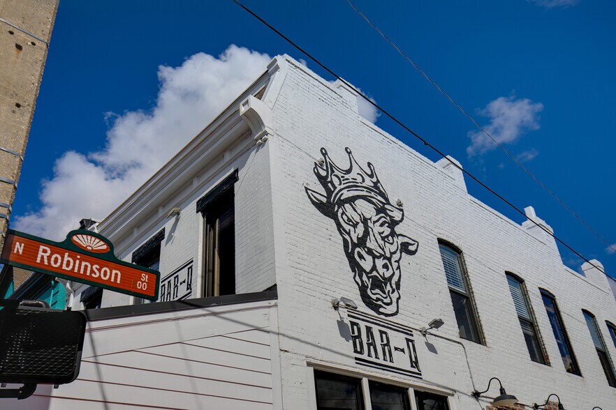 More Photos Of 2600 W Main St, Richmond Storefront Retail Residential For Sale