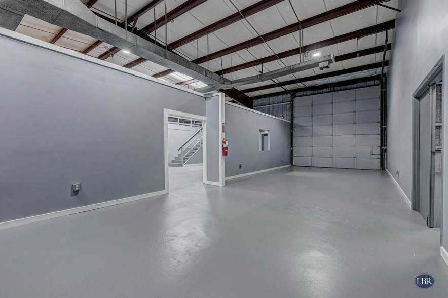 More Photos Of 420 Shearer Blvd, Cocoa Manufacturing For Lease