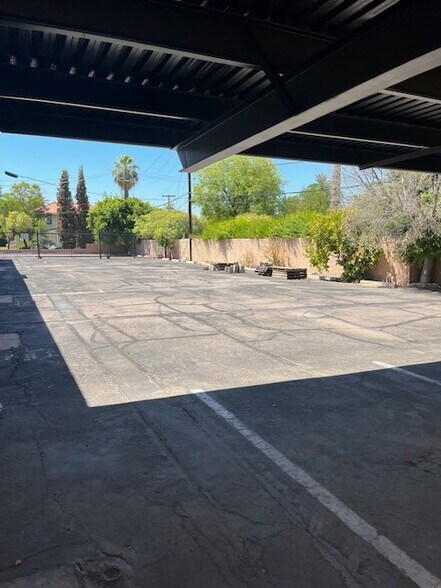 More Photos Of 2810 N 7th Ave, Phoenix Storefront For Lease