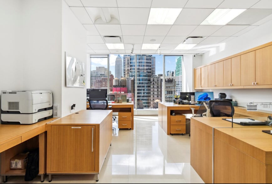 More Photos Of 50 W 47th St, New York Office Residential For Sale