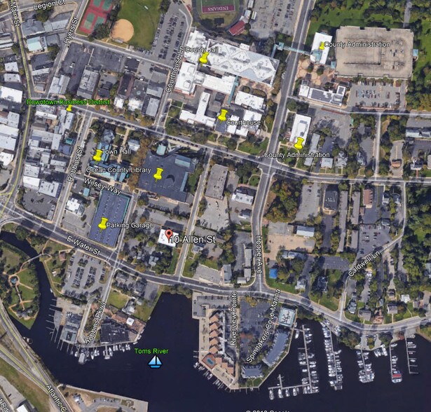 More Photos Of 10 Allen St, Toms River Office For Sale