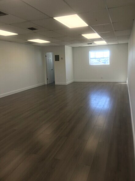 More Photos Of 3809-3847 N Andrews Ave, Fort Lauderdale Office For Lease