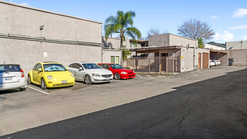 More Photos Of 141 E 42nd St, San Bernardino Apartments For Sale