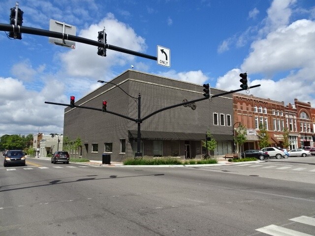 More Photos Of 101 N Hart St, Princeton Office For Lease