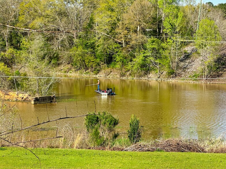 More Photos Of 1010 N Eufaula Ave, Eufaula Hotel For Sale