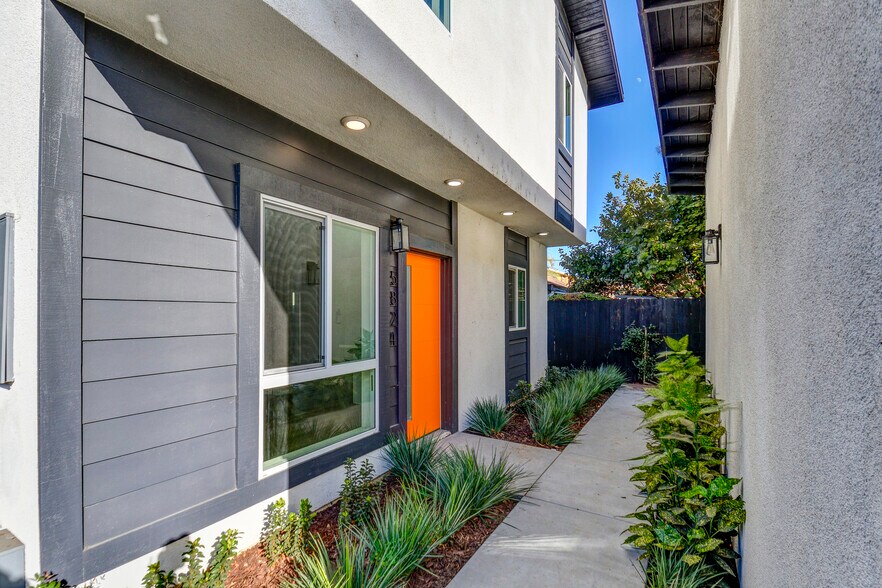 More Photos Of 5822 Gage Ave, Bell Gardens Apartments For Sale