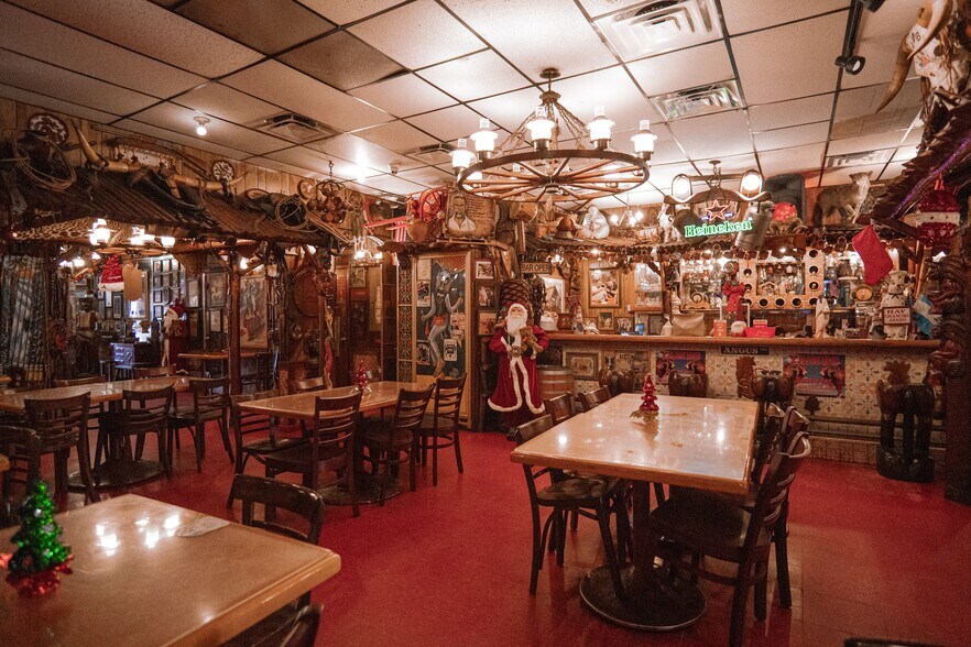More Photos Of 1644 SW Flagler Ter, Miami Restaurant For Sale
