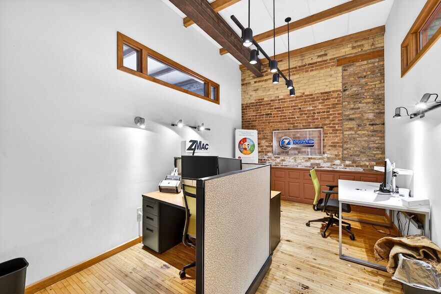 More Photos Of 510 College Ave, Racine Storefront Retail Office For Sale
