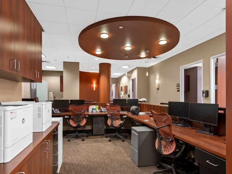 More Photos Of 6950 E Chauncey Ln, Phoenix Medical For Lease