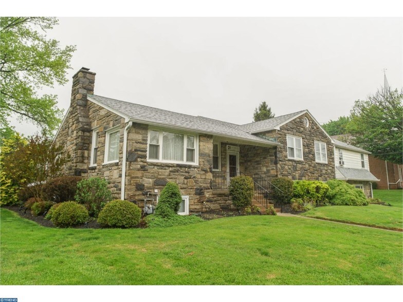 More Photos Of 1 N Ormond Ave, Havertown Office For Lease