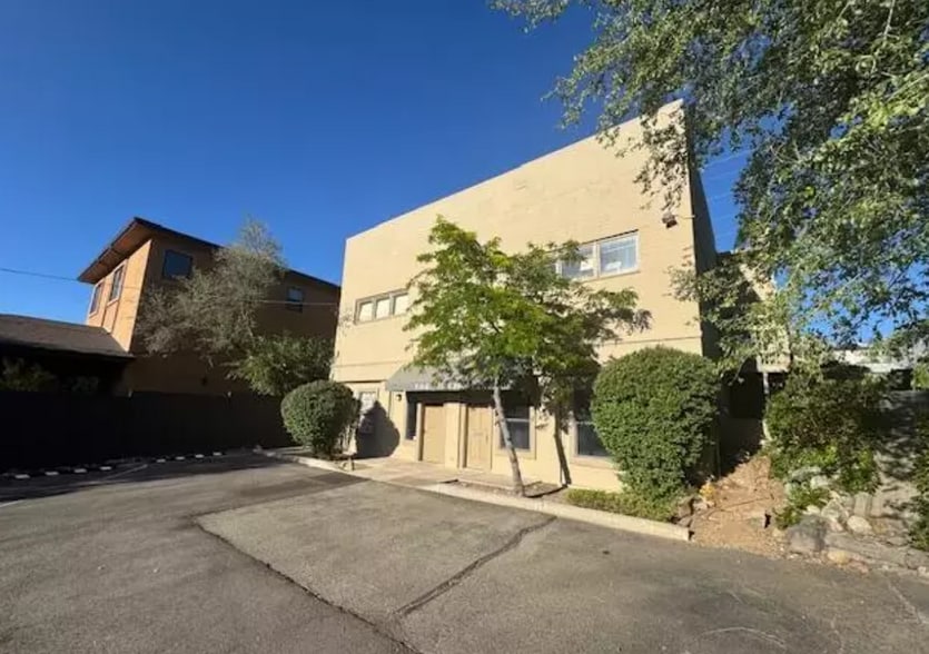 More Photos Of 530 S Montezuma St, Prescott Storefront For Lease