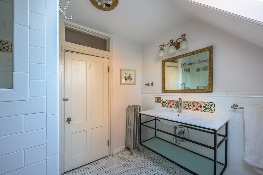 More Photos Of 518 Main St, Great Barrington Hospitality For Sale