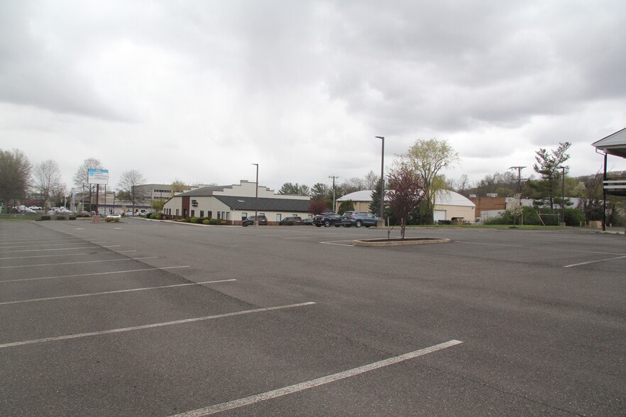 More Photos Of 1251 US 22, Bridgewater Land For Lease