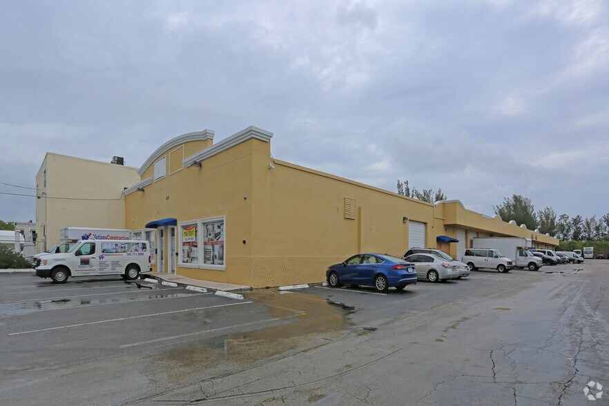 Primary Photo Of 470 Ansin Blvd, Hallandale Beach Warehouse For Lease