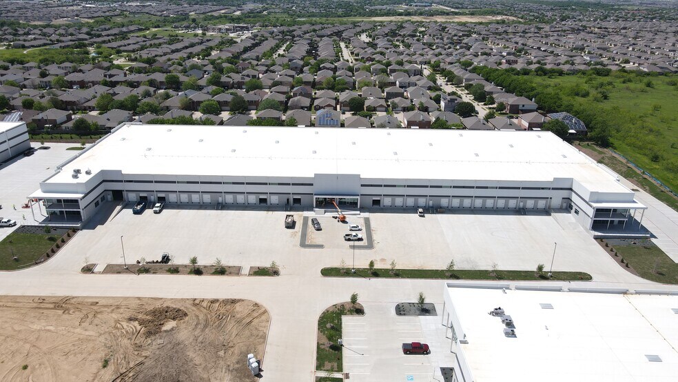 Primary Photo Of 2741 Basswood Blvd, Fort Worth Distribution For Lease