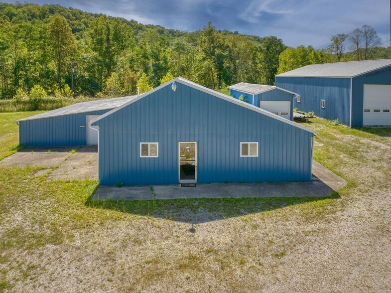 More Photos Of 1689 S Pleasants Hwy, Saint Marys Warehouse For Sale