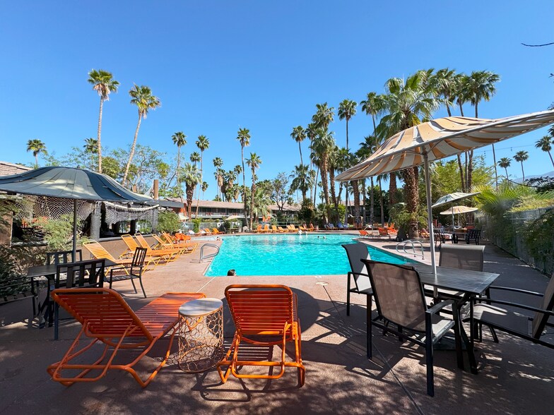 More Photos Of 411 E Palm Canyon Dr, Palm Springs Hotel For Sale
