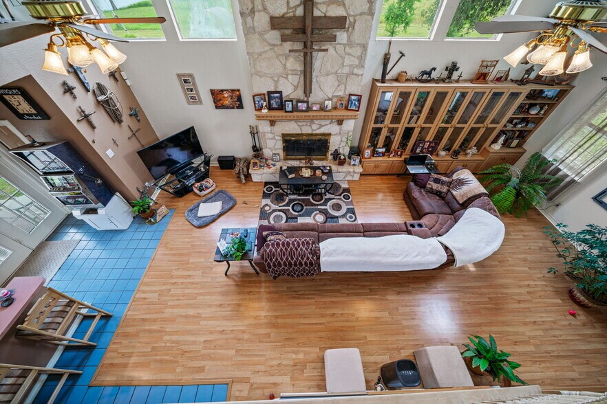 More Photos Of 210 Tolle Rd, Cibolo Land For Sale