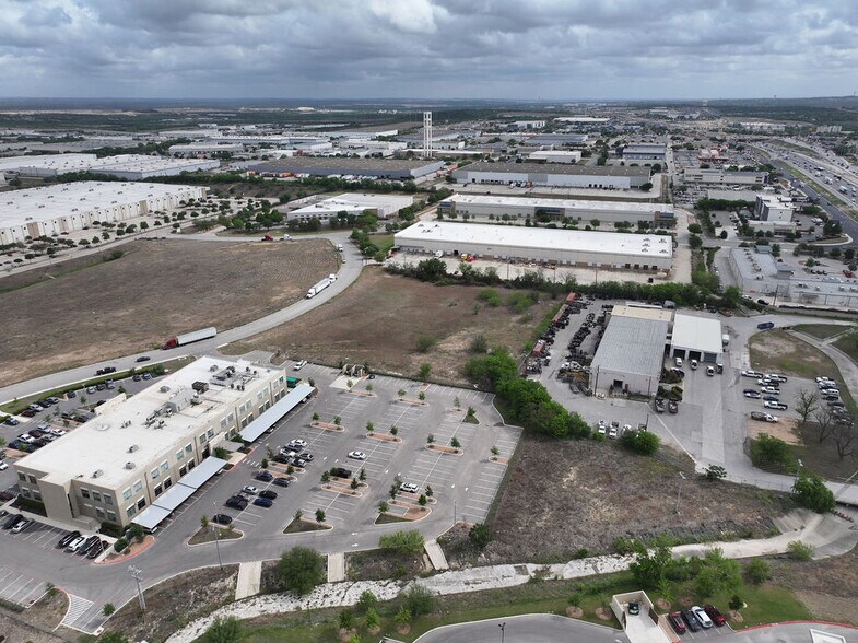 More Photos Of Verde Parkway, Schertz Land For Sale